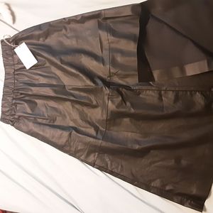 Black faux leather skirt size XS
